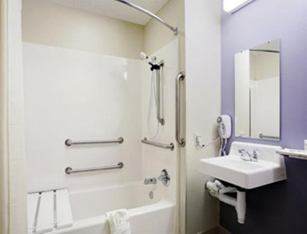 Microtel Inn & Suites By Wyndham Wellton Szoba fotó
